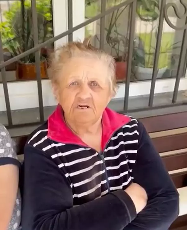 Читаем стихи на свежем воздухе