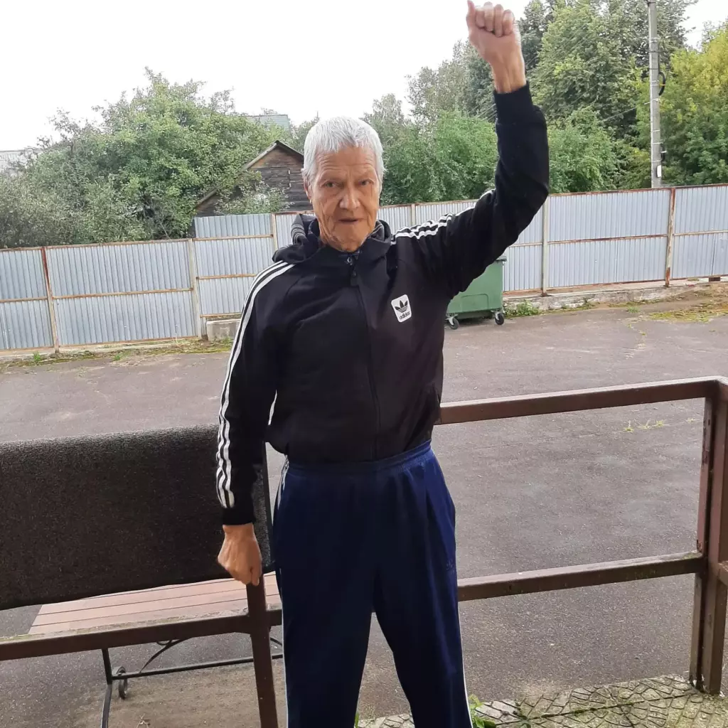 Зарядка на улице для самых активных